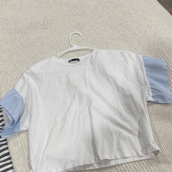 Zara White Tee with Blue Striped Sleeves - Picture 4 of 4